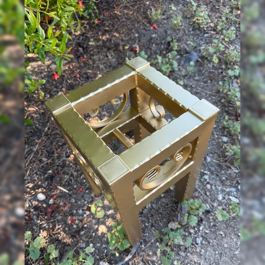 Small Metal Box Planter Stand