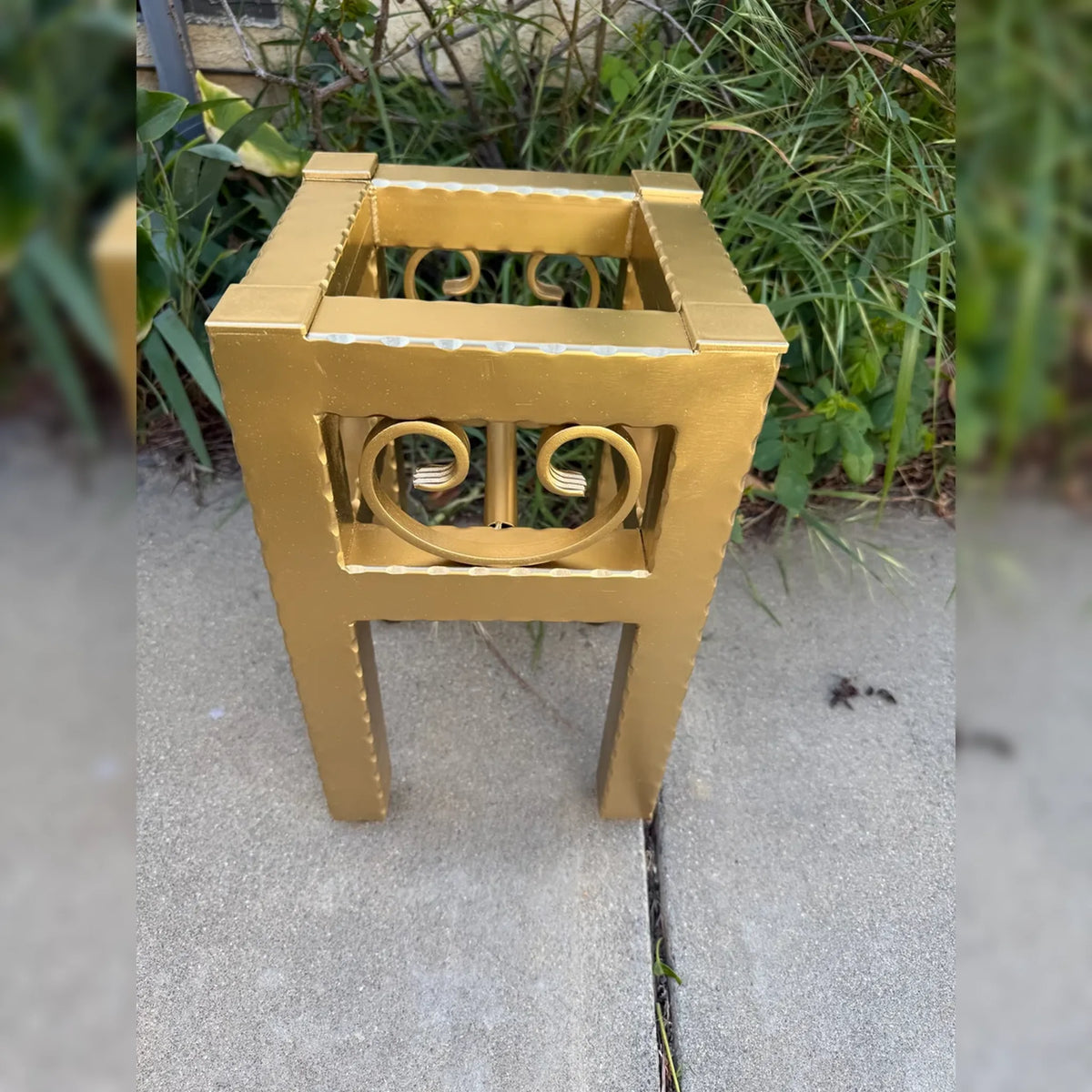Small Metal Box Planter Stand