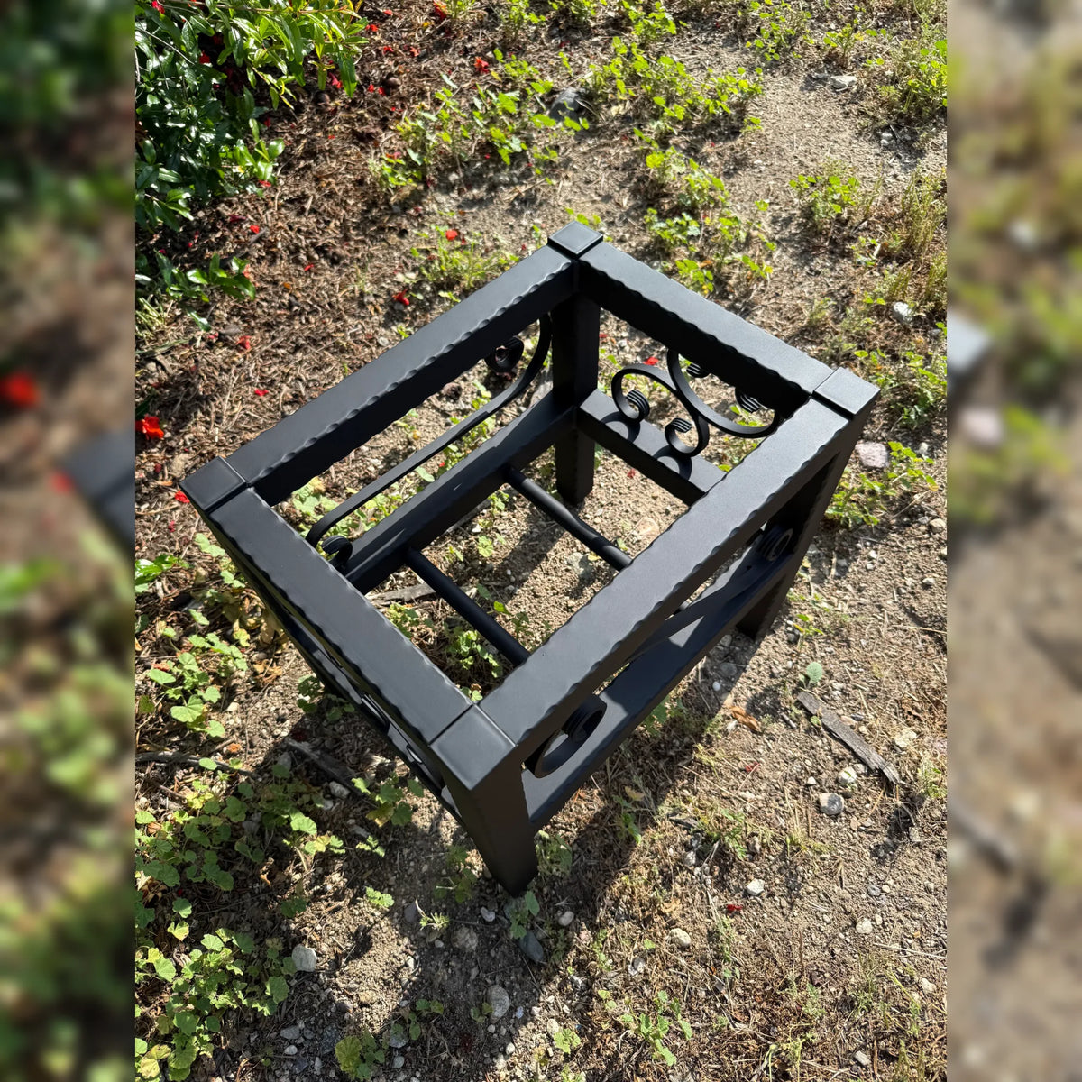 Hammered Metal Box Planter Stand