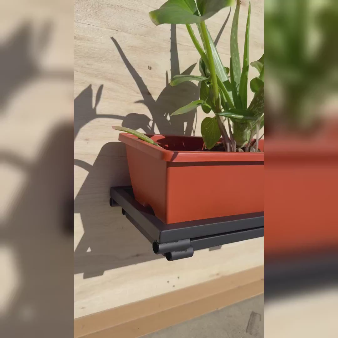 Floating Tube Metal Planter Stand