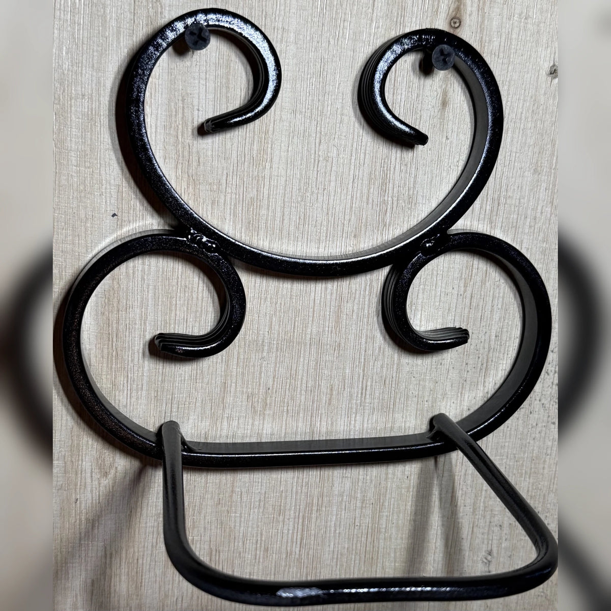 Wall Hung Terracotta Stand
