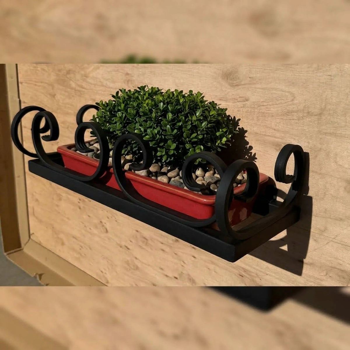 Thin U-Shaped Scroll Planter Stand