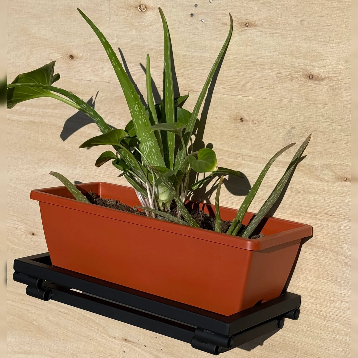 Floating Tube Metal Planter Stand